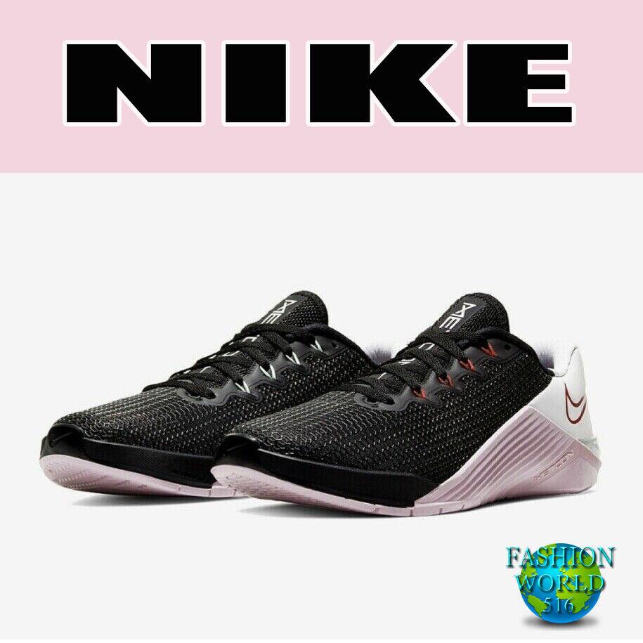 nike ladies size 6