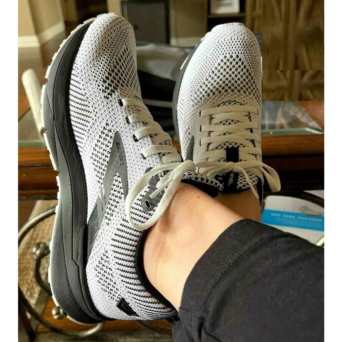 Brooks Revel 5 White /black 120361-1B-121 Women`s Road Running Shoes