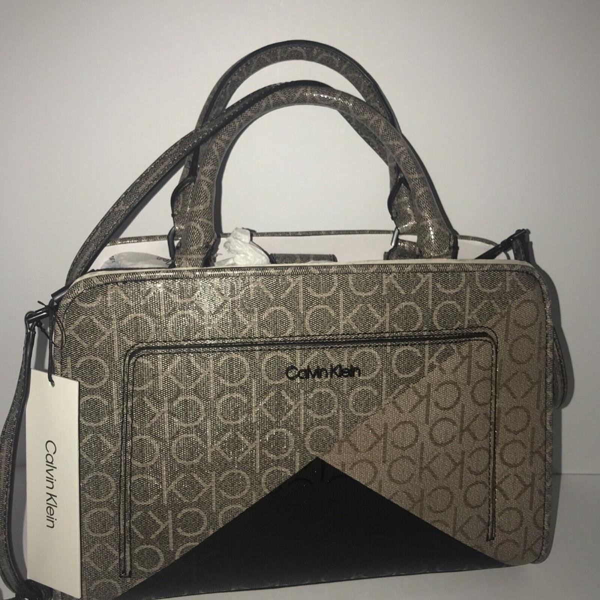 Calvin Klein Signature Logo Bag Retail