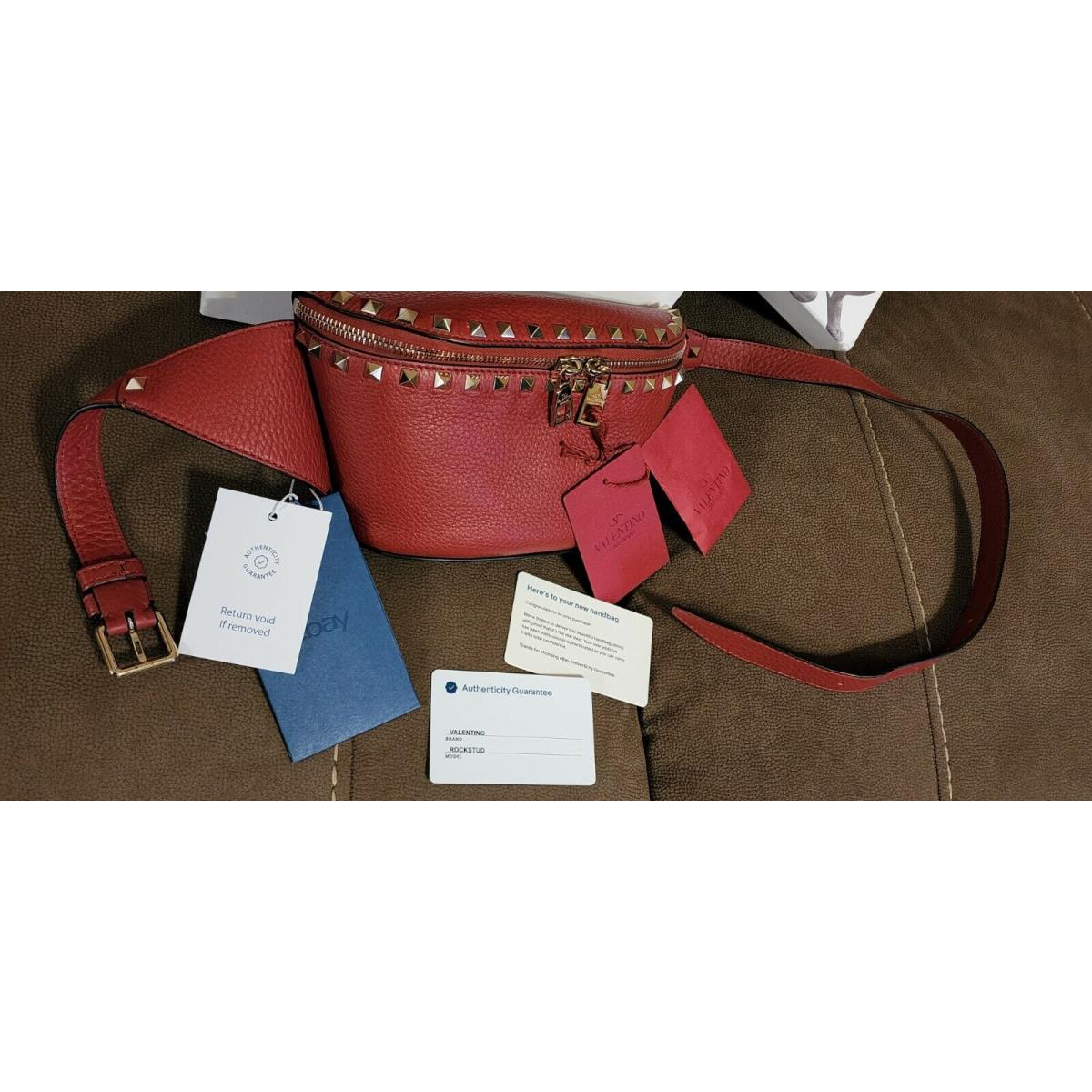 Garavani Valentino Rockstud Grainy Calfskin Leather Belt Bag Pictures