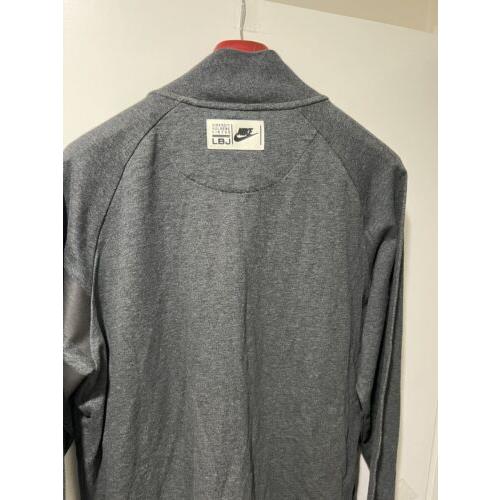 Nike clothing  - Gray 4