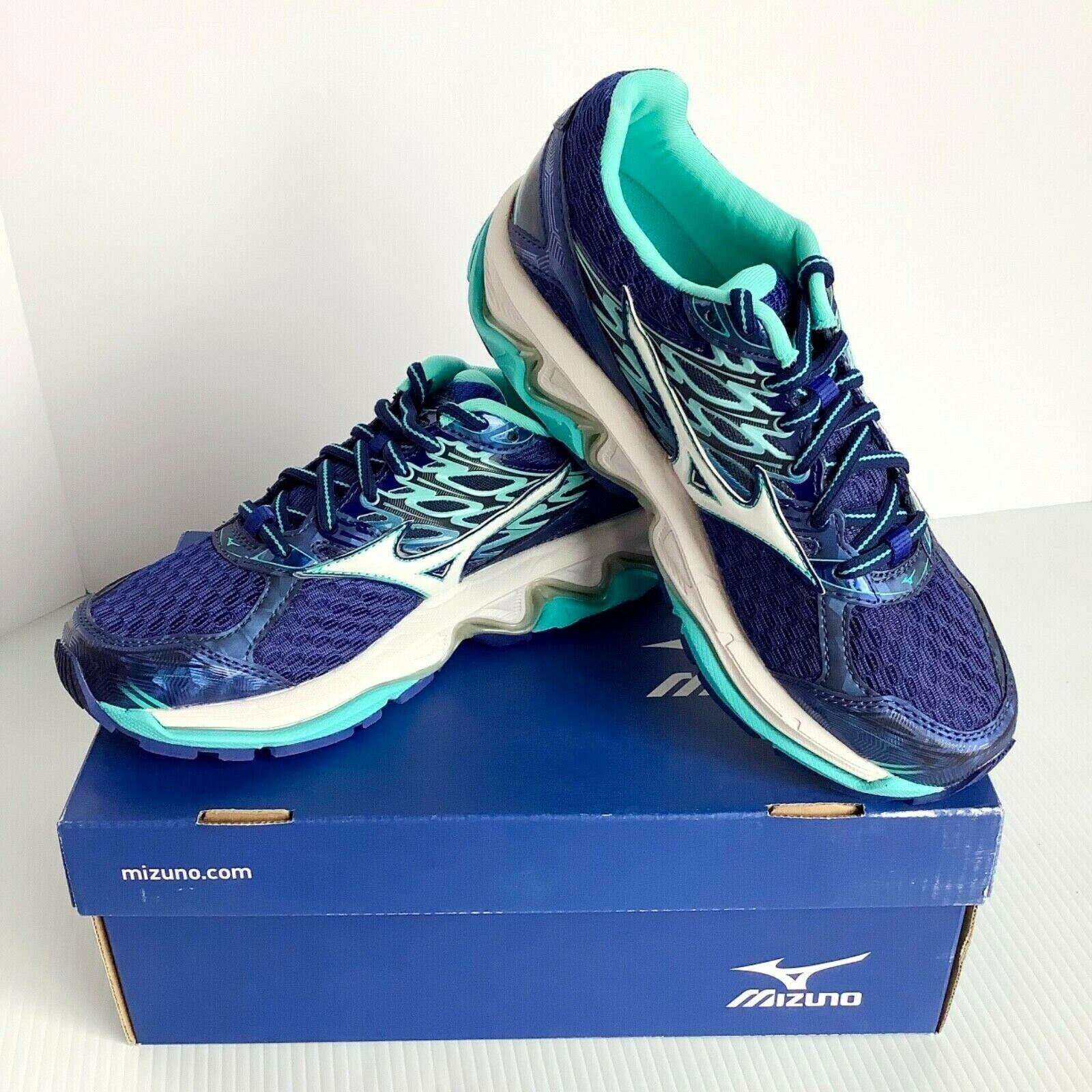 Mizuno Women`s Wave Paradox 4 Running Shoes Blue Green 7 B