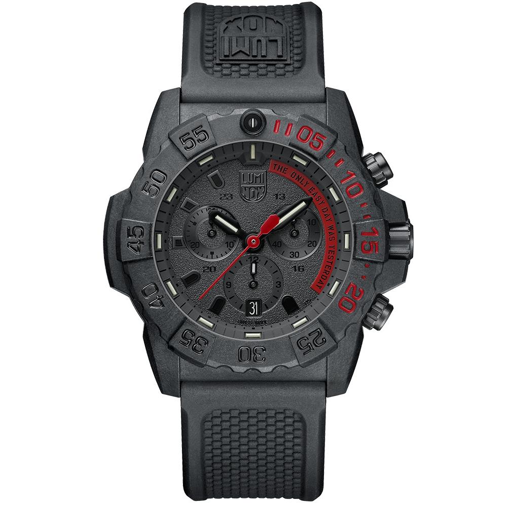 Luminox Navy Seal XS.3581.EY Chronograph 45mm Carbonox Rubber Quartz Men`s Watch