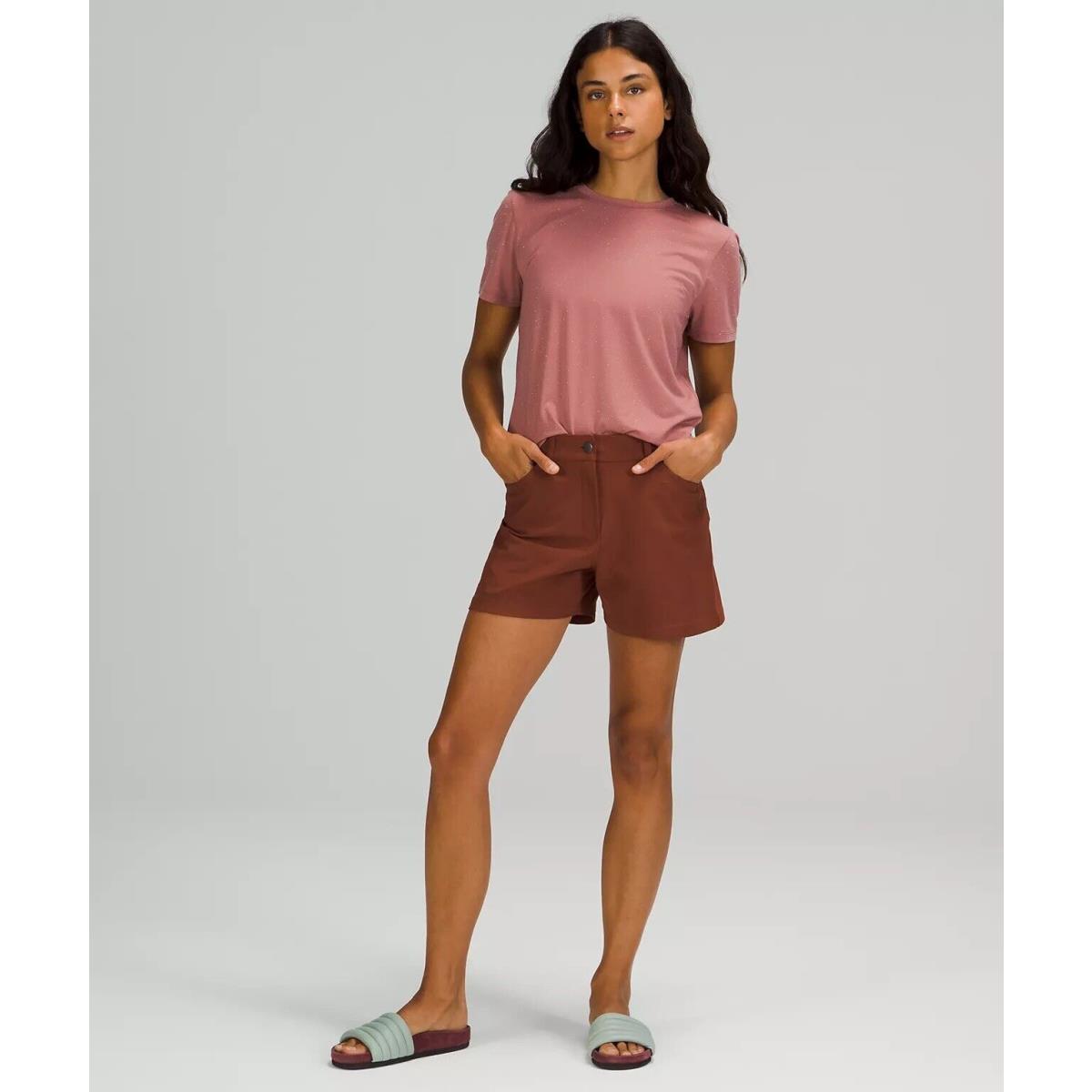Women s Lululemon City Sleek HR Shorts - Terracotta 5 Pockets 4 Shorts Sz 32