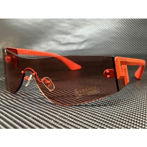 Versace VE2241 147884 Red Rectangular 43 mm Men`s Sunglasses