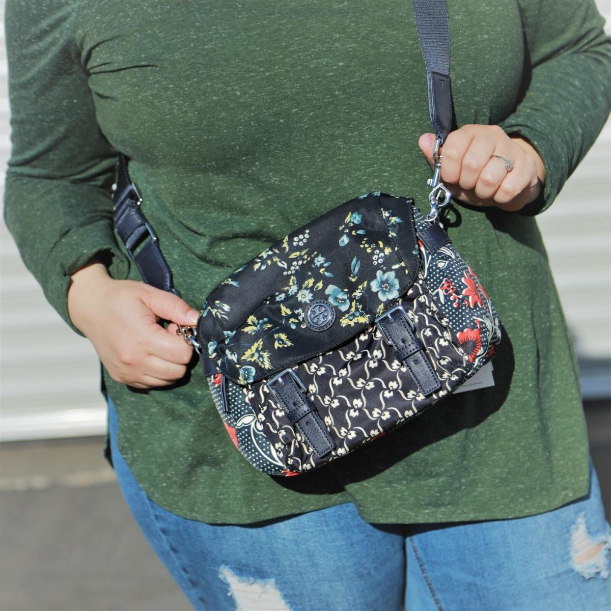 tory burch messenger crossbody