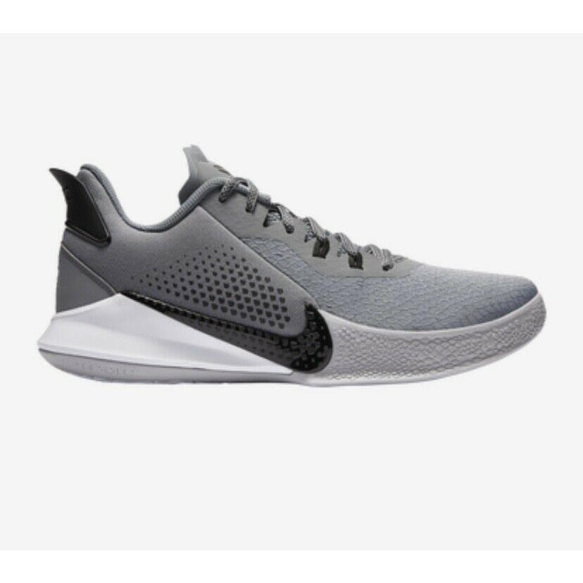 kobe size 7.5