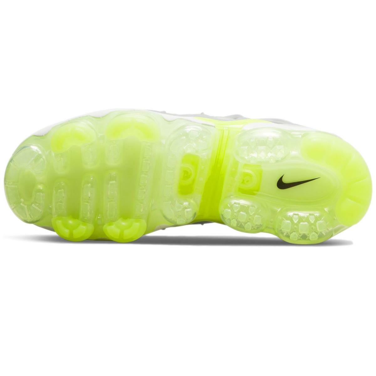 Nike shoes Air Vapormax Plus - Photon Dust/Black-Volt 1