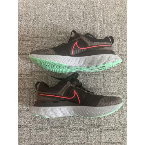 Nike shoes  - Ridge Rock/Chile Red/Black/Green Glow 3