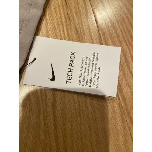 Nike clothing  - Gray 0