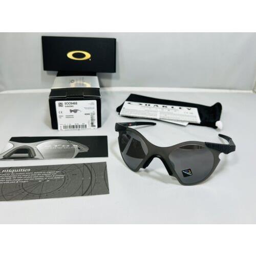 Oakley OG Subzero Sunglasses Fingerprint Frame - Prizm Black Limited Edition