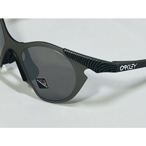 Oakley sunglasses Subzero - Frame: Fingerprint Black, Lens: Black 10