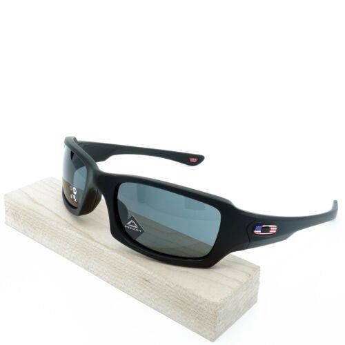 OO9238-35 Mens Oakley Fives Squared Sunglasses - Frame: Black