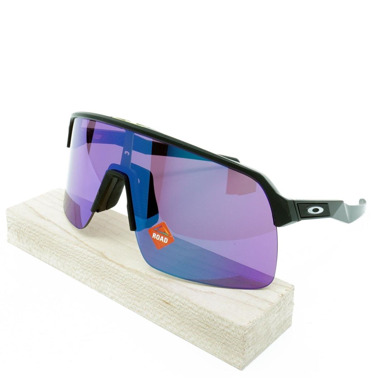 OO9463-03 Mens Oakley Sutro Lite Sunglasses