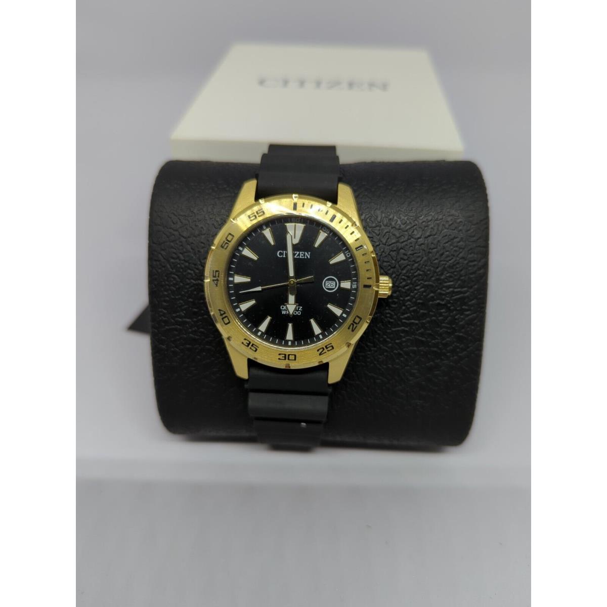 Citizen Quartz BI1043-01E Mens WR100 Watch Black Gold