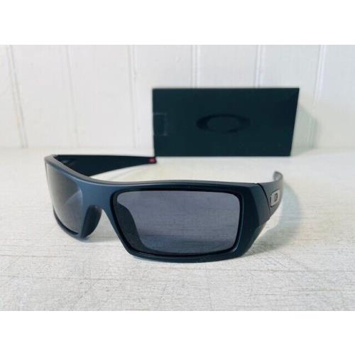 Oakley 03-473 Gascan Matte Black Frame w Grey Lenses Designer Suns - Frame: Black, Lens: Gray