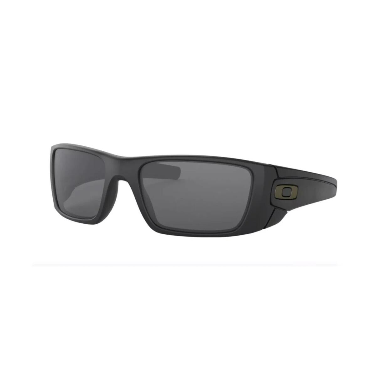 Men`s Oo9096 Fuel Cell Rectangular Sunglasses Si Matte Black/grey by Oakley
