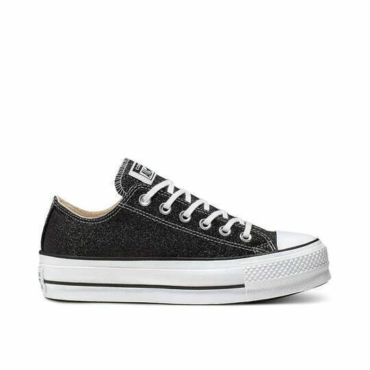 Converse shoes  - Black/White 1