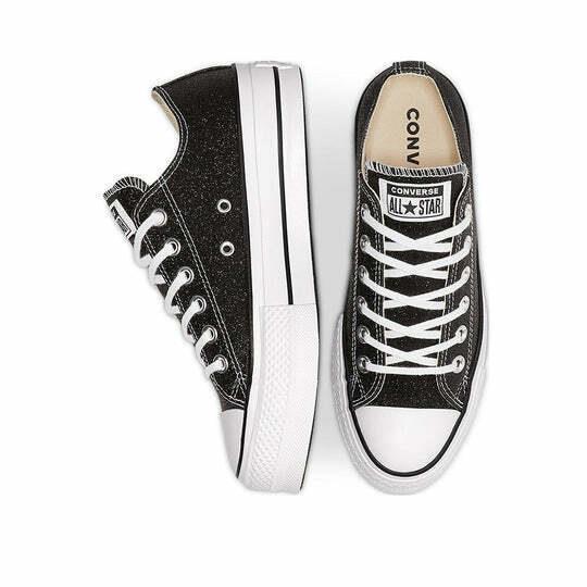 Converse shoes  - Black/White 2