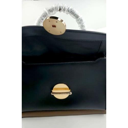 Marc Jacobs  bag  Tuck - Black Handle/Strap, Gold Hardware, Black Lining 6