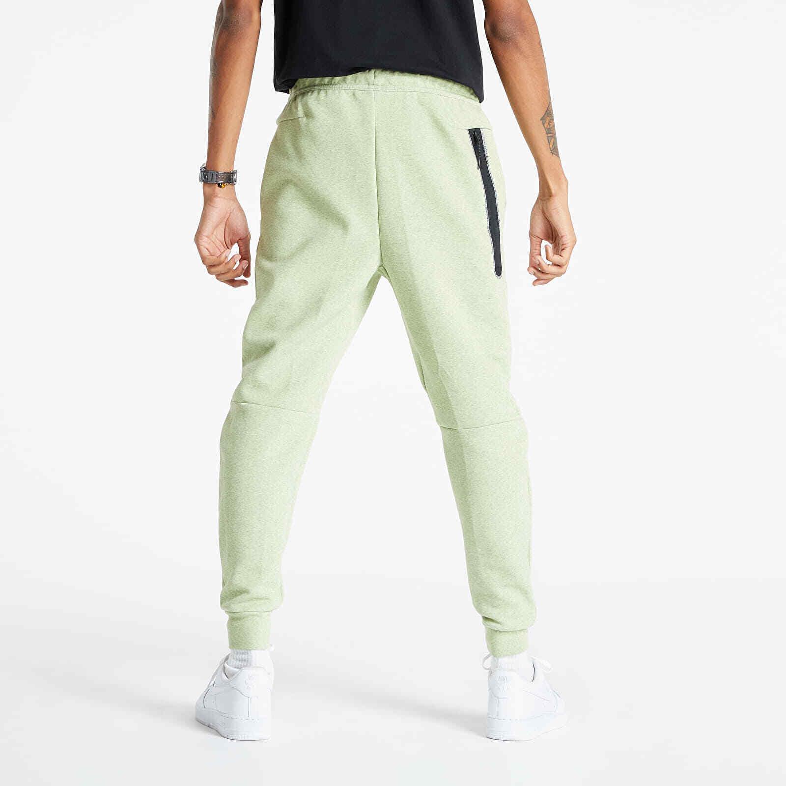 Nike clothing Sportswear Tech - Green 0