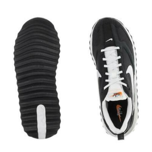 Nike shoes  - Black , White 3