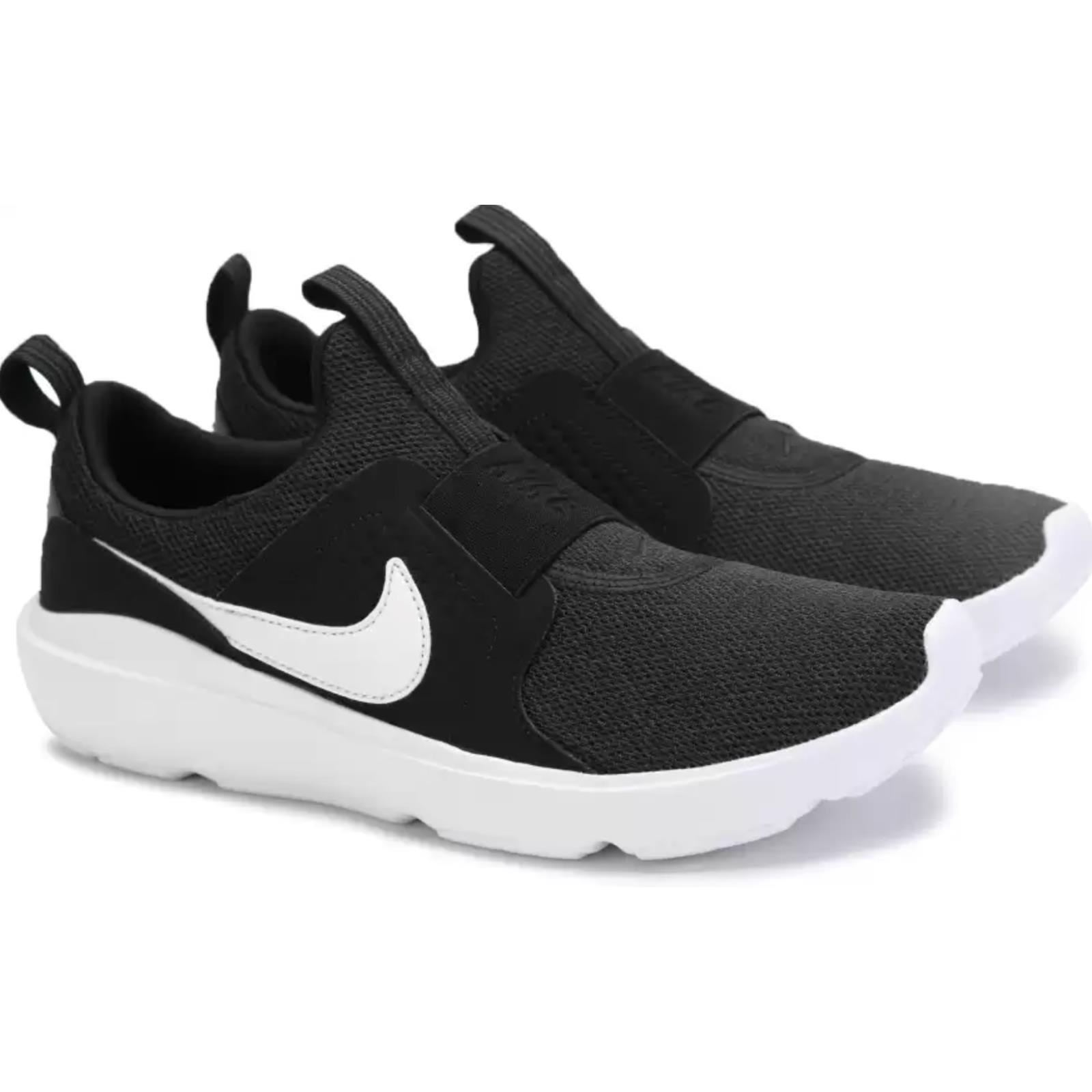 Nike Slip On Casual Women`s Running Sneakers Shoes Work Black White All Size