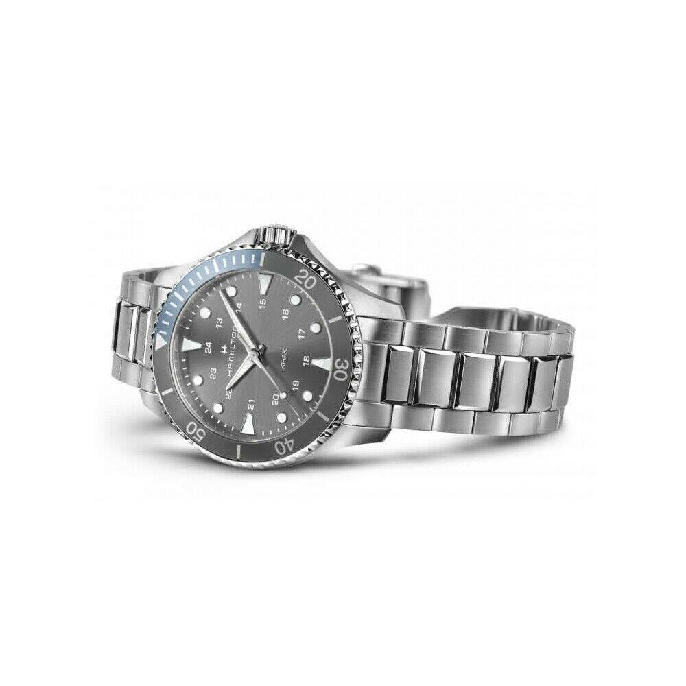 Hamilton Men`s Khaki Navy Scuba Quartz Grey Bracelet Watch H82211181