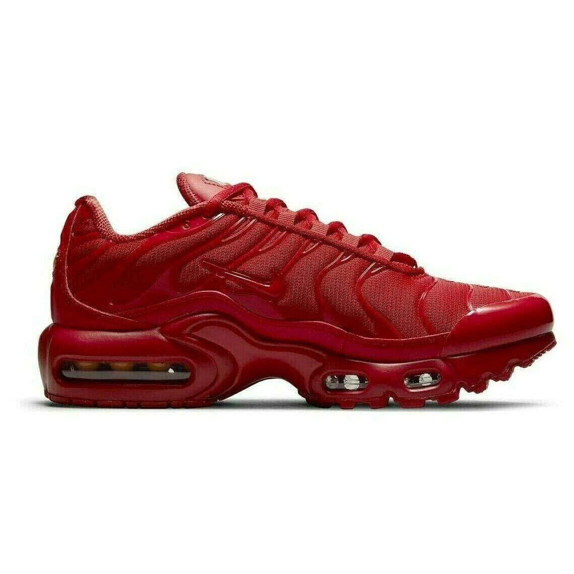 triple red tns mens