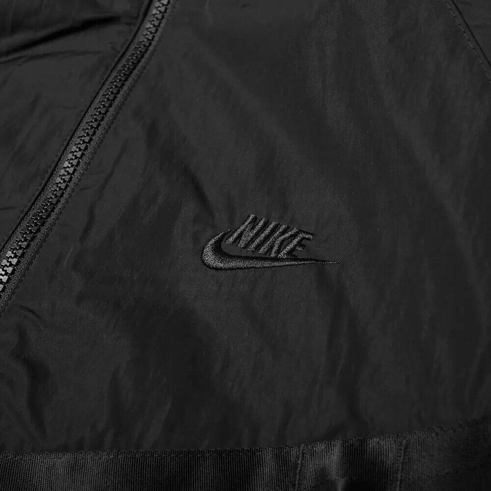 Nike clothing Sportswear Premium Windrunner - Black 10