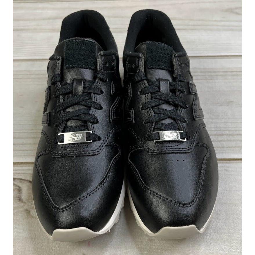 New Balance shoes  - Black 2