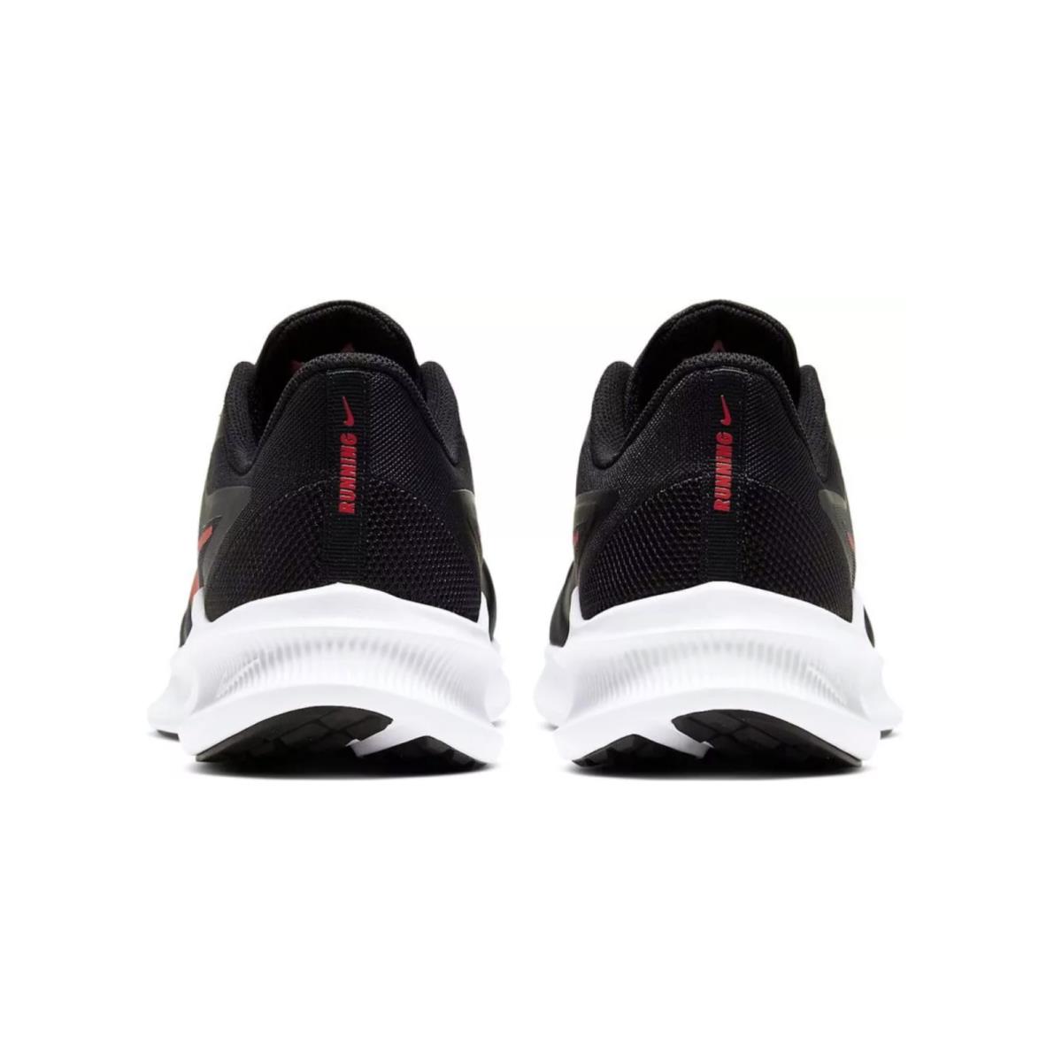 Nike shoes Max Deluxe - Black/White/Dark Smoke Grey/University 5