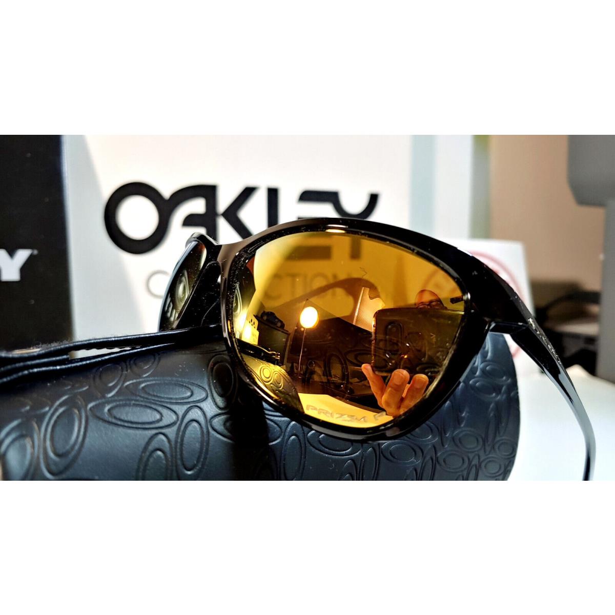 Oakley sunglasses  - Black Frame, Rose Gold Lens 2