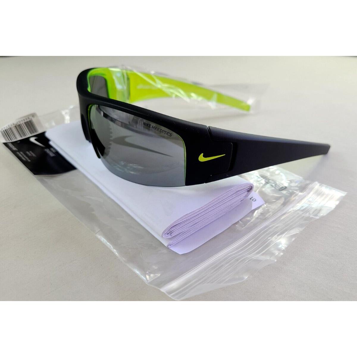 Nike Diverge Men`s Sunglasses Matte Black Volt EV0325 Sport Wrap w Tag Paper - Frame: Black, Lens: Gray