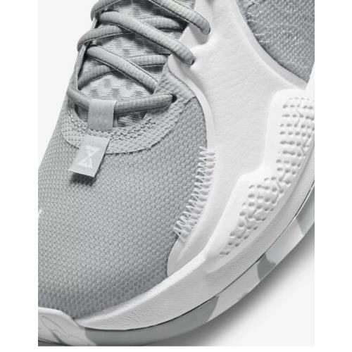 Nike shoes  - White 5
