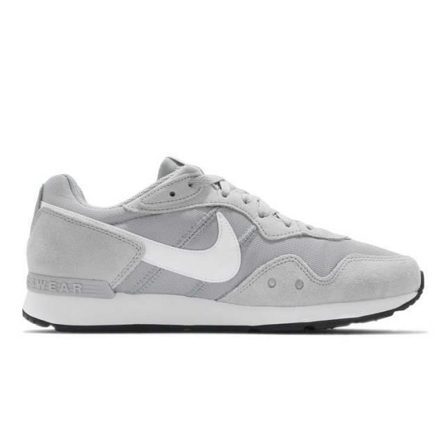 Nike shoes Venture Runner - Gray 3