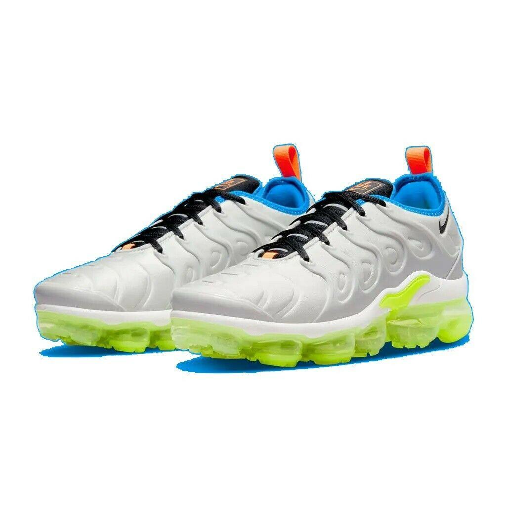 Nike Air Vapormax Plus Womens Size 9 Sneaker Shoes DQ4695 001 Photon Dust