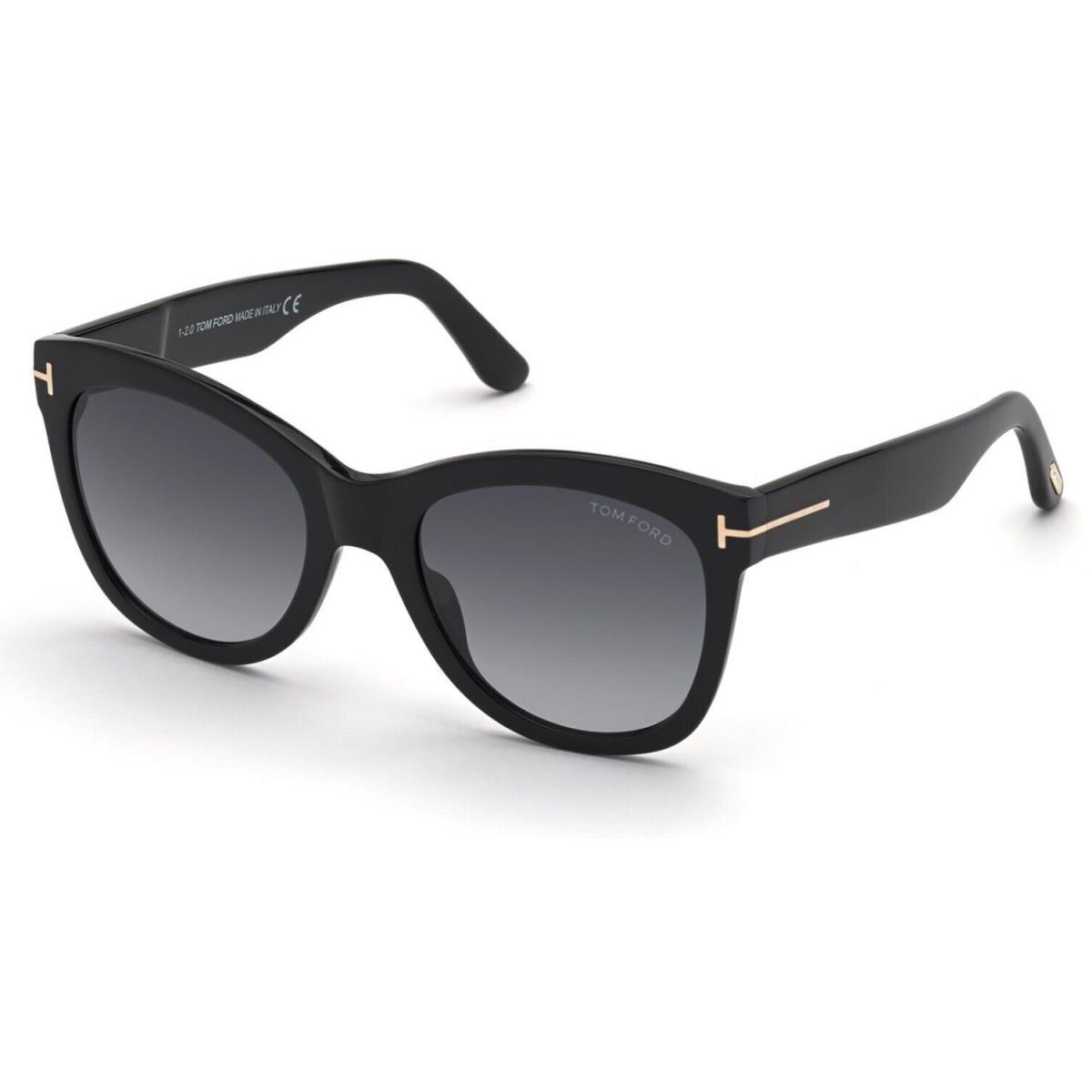 Tom Ford FT 0870 01B Sunglasses Black Smoke Gradient Lens 57mm