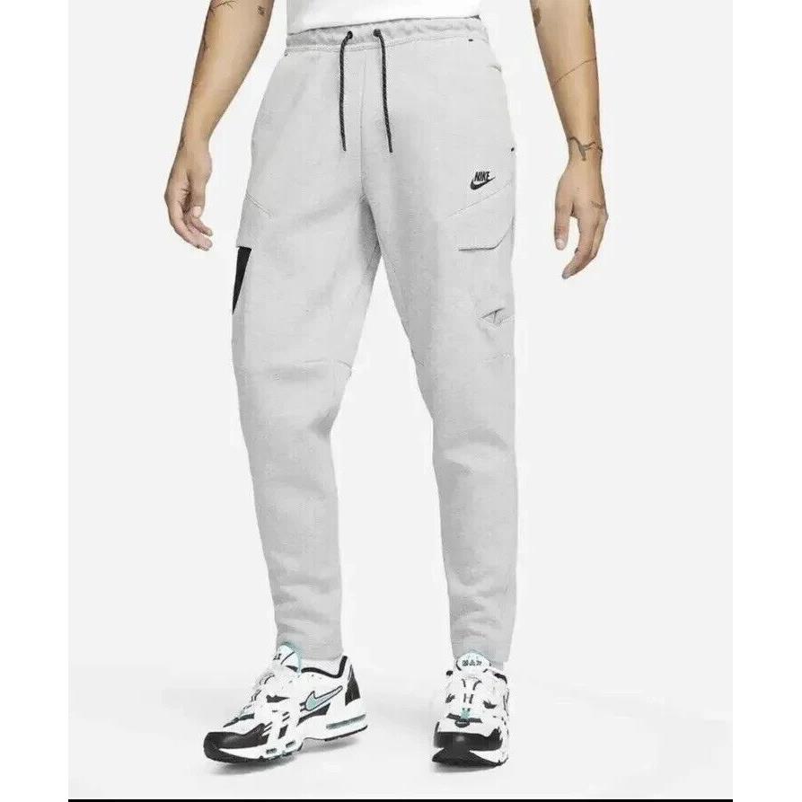 Nike Tech Fleece Trousers Joggers Pants Sweats Gray DM6453-063 Men`s Size L