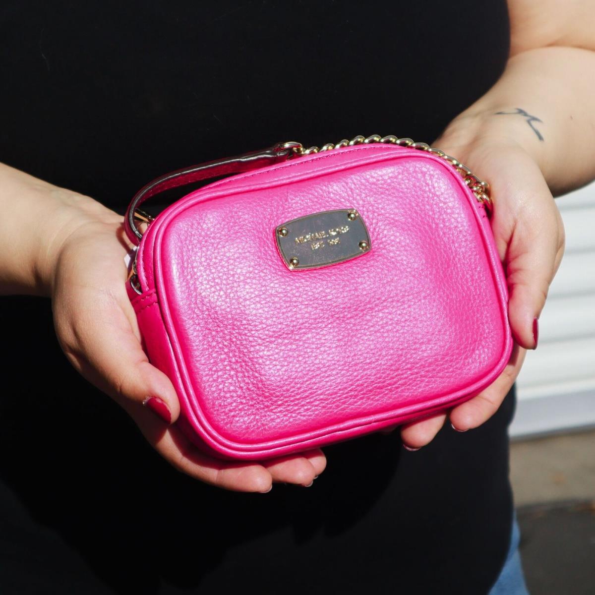 Raspberry michael kors discount purse