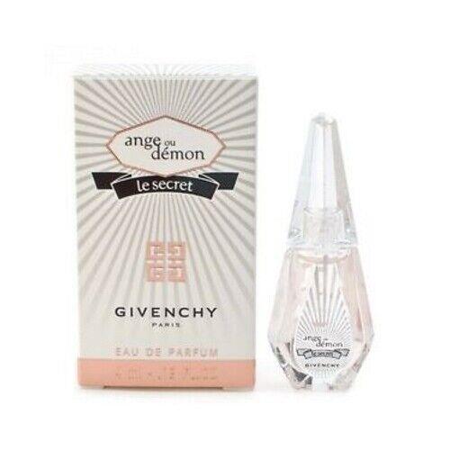 Givenchy perfume,cologne,fragrance,parfum  2