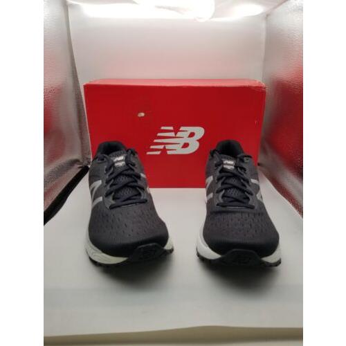 New Balance Men`s Solvi V2 Running Shoe Black/white 7.5