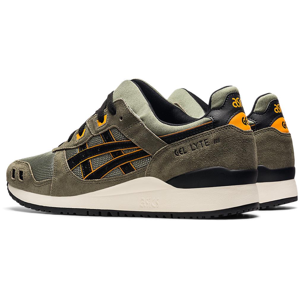 asics lichen green