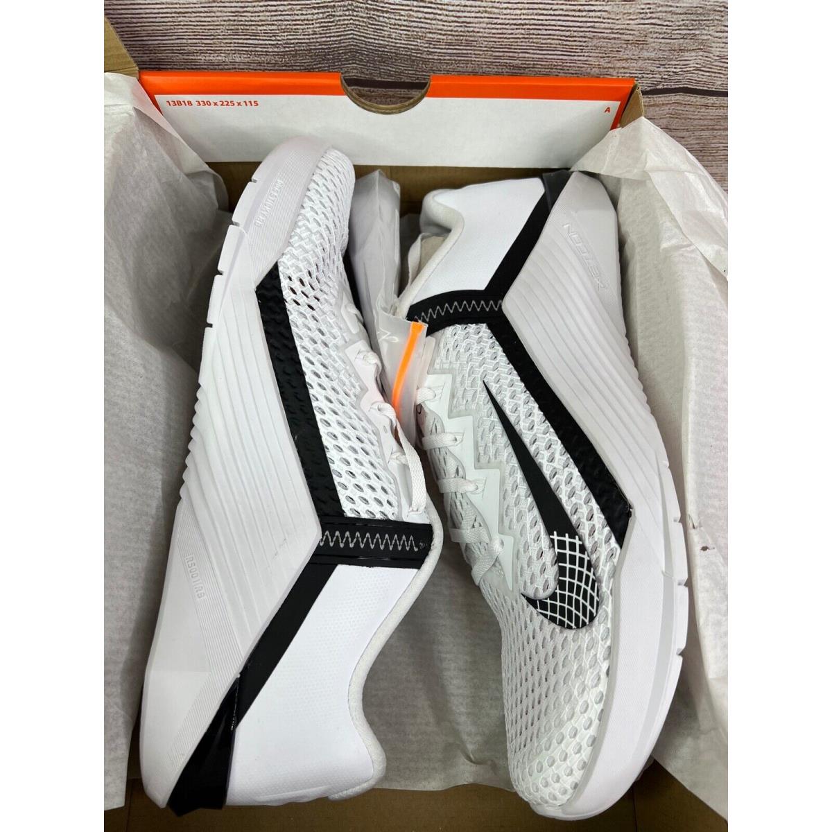 Nike shoes Metcon - White / Black 1