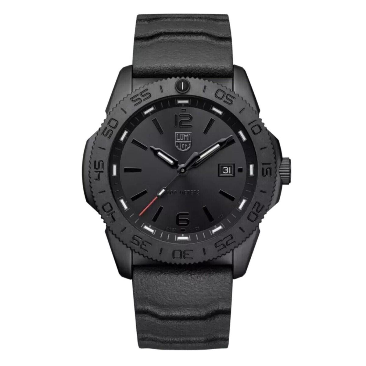 Luminox Pacific Diver Black Dial Black Rubber Strap Men`s Watch XS.3121.BO