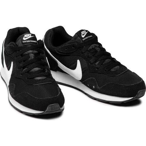 Nike shoes Venture Runner - Black , Midnight Navy/White Manufacturer 2