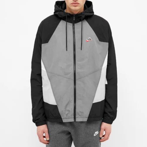 Nike Sportswear Smoke Grey/black/white Heritage Windrunner Jacket - M