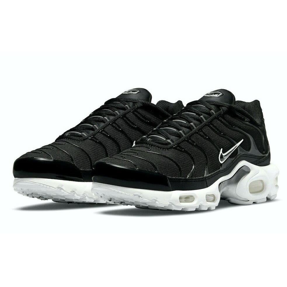 Nike Air Max Plus Womens Size 9 Sneaker Shoes DM2362 001 Black White Panda