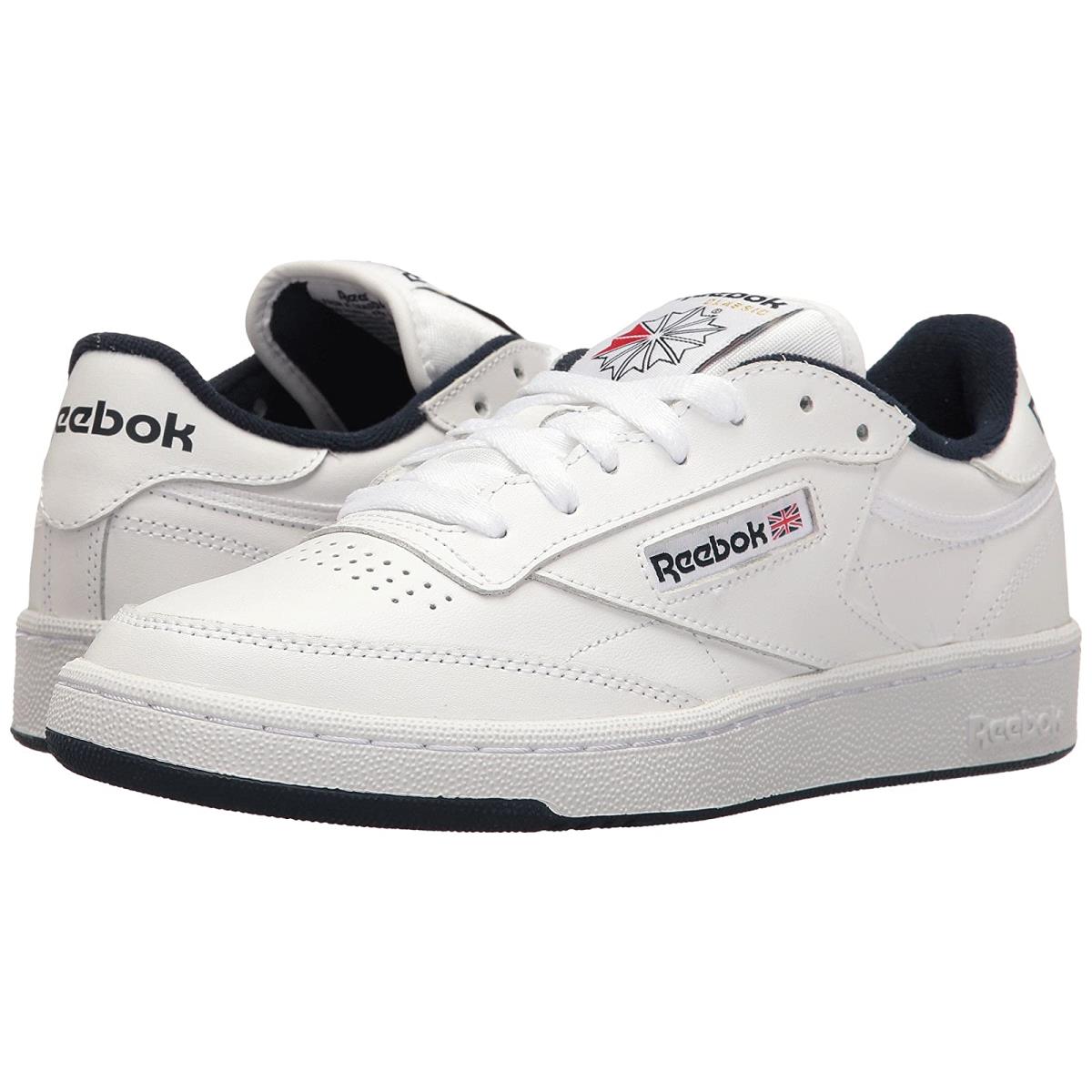 Man`s Sneakers Athletic Shoes Reebok Lifestyle Club C 85 Int/White/Navy