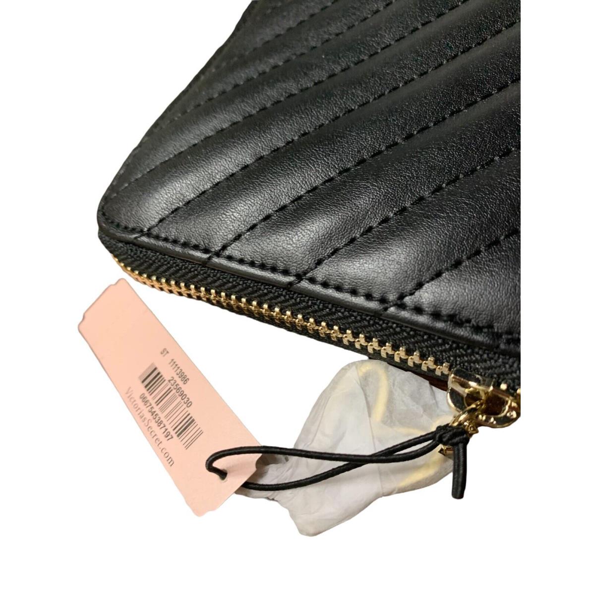 Victoria`s Secret Large V-quilt Zip Around Cellphone Wallet Black Card Case